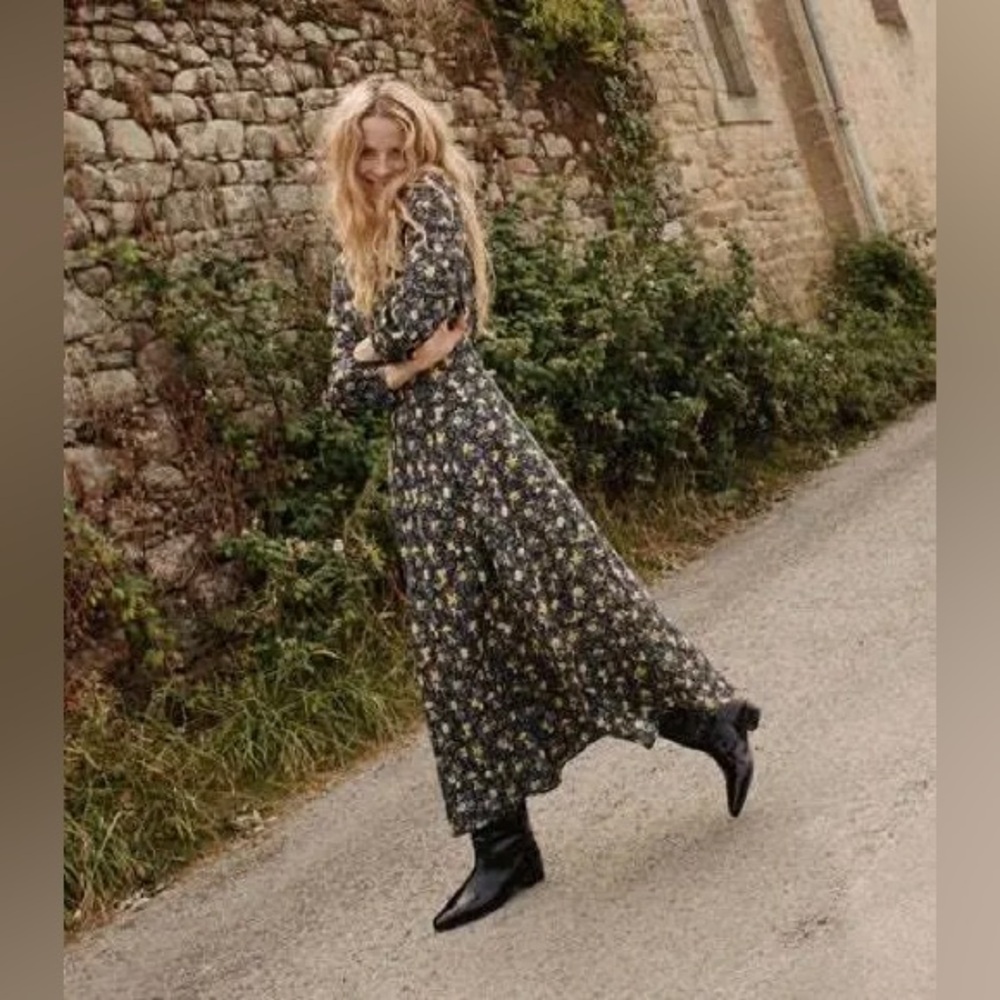 DOEN CHARLESTON DRESSIN NOIR
WINDING BLOSSOMS DRESS